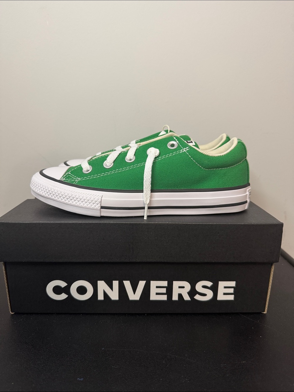 Converse Green Low Top Canvas Street Slip Sneaker Kid Size 4 New NIB